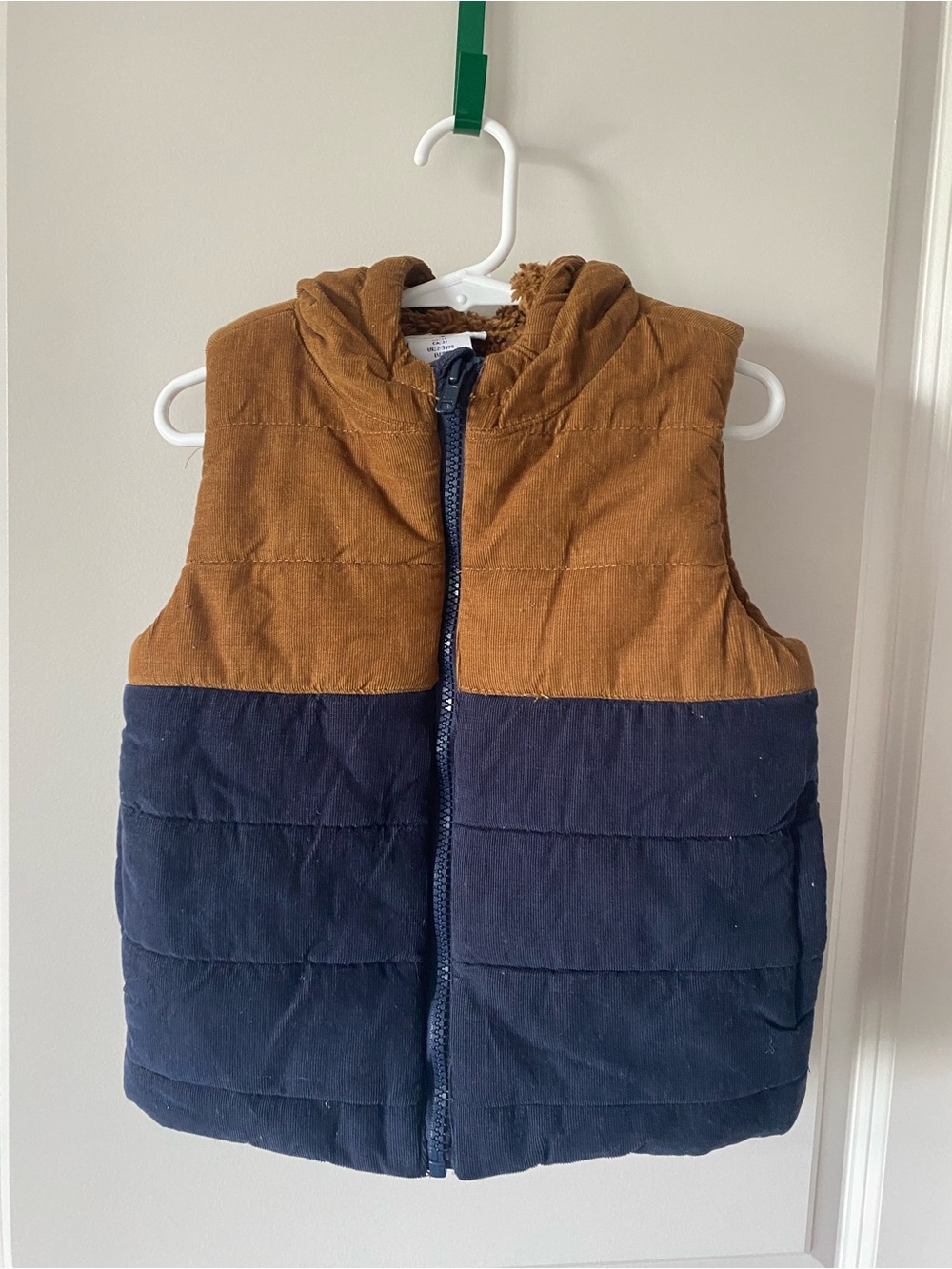 Tommy Bahama Kids Brown and Navy Hooded Puffer Vest